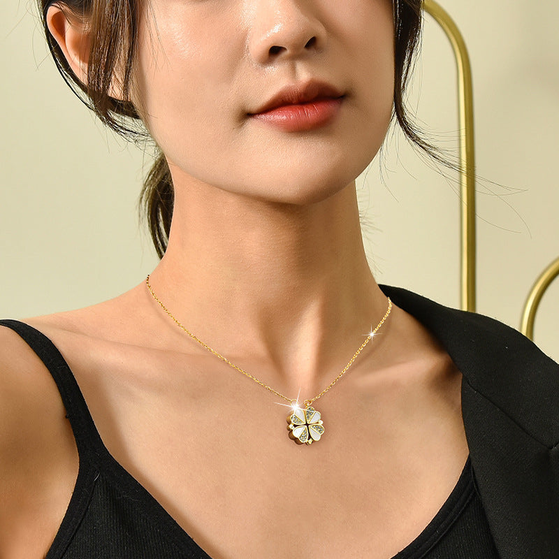 Leaf Clover Sparkle Pendant – Lucky Gold Charm Necklace